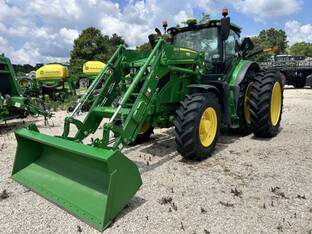2025 John Deere 6R 215