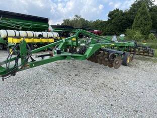 2014 John Deere 2720