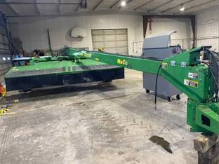 2016 John Deere 956
