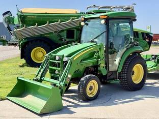 2012 John Deere 3720