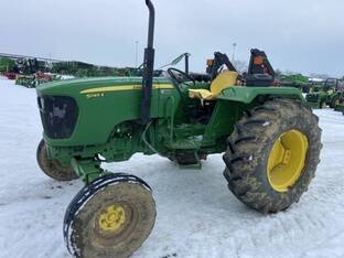 2010 John Deere 5065E