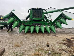 2022 John Deere C12F
