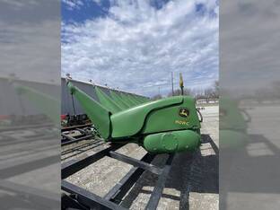 2013 John Deere 608C