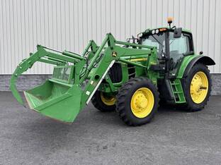 2011 John Deere 7330 Premium