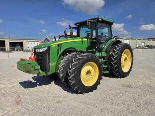 2012 John Deere 8335R