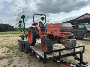 2002 Kubota L4300