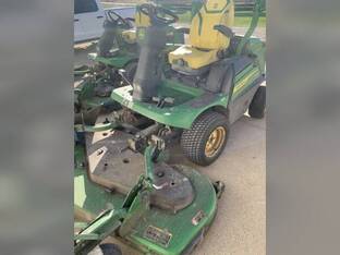 2023 John Deere 1570