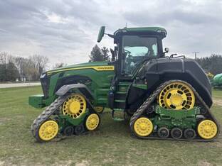 2023 John Deere 8RX 410