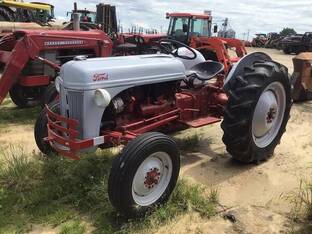 1948 Ford 8N
