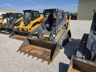 2023 John Deere 317