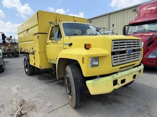 1993 Ford F600