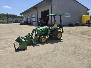 2015 John Deere 2025R