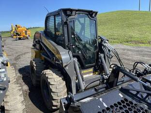 2024 New Holland L320