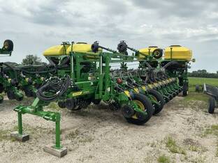 2026 John Deere 1775NT