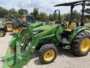2018 John Deere 4052M