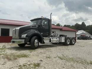 2022 Kenworth T880