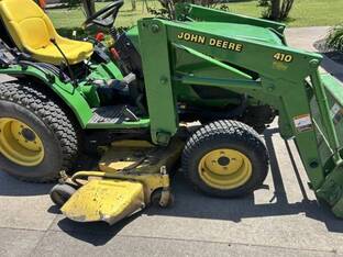 2000 John Deere 4100