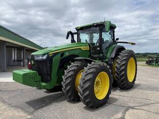 2025 John Deere 8R 410