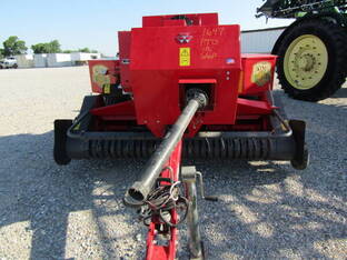 2017 Massey-Ferguson 1840