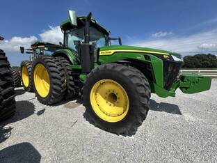 2024 John Deere 8R 250