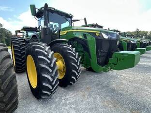 2024 John Deere 8R 230