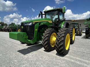 2025 John Deere 8R 340