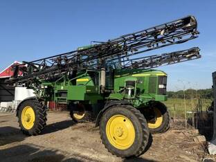 1998 John Deere 4700