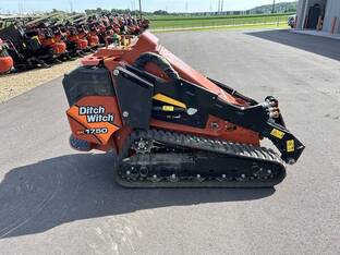 2024 Ditch Witch SK1750