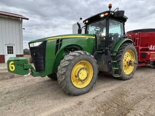 2018 John Deere 8245R