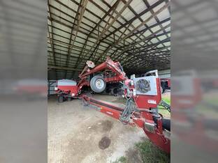 2010 Case IH 1240