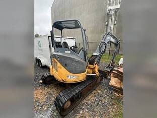 2005 John Deere 35D