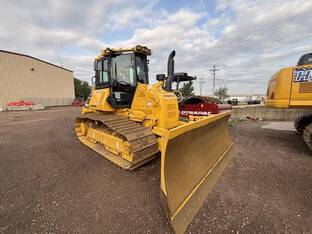 2025 Komatsu D51PXi-24