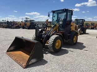 2020 John Deere 324L