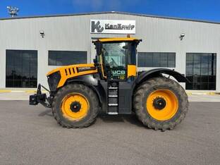 2024 JCB Fastrac 8330