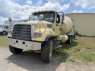 2016 Freightliner 114SD