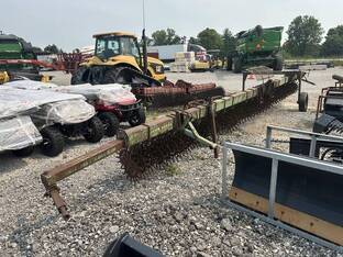 John Deere 400