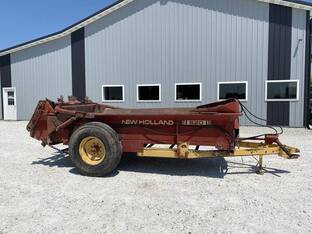 New Holland 520