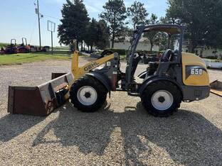 2016 Gehl AL650