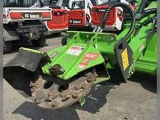 2022 AVANT STUMP GRINDER
