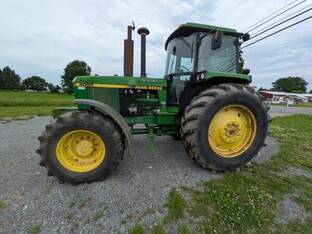 1989 John Deere 4055