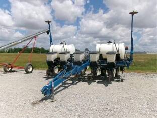 2014 Kinze 3000