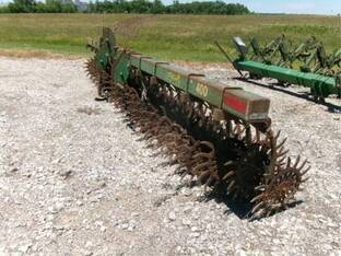 John Deere 400
