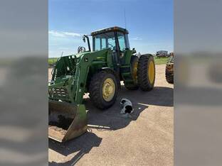 1997 John Deere 7810