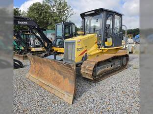 2000 New Holland DC80
