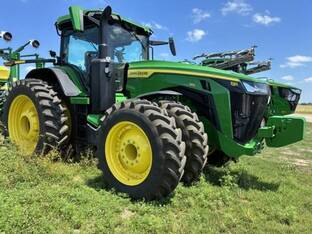 2025 John Deere 8R 310