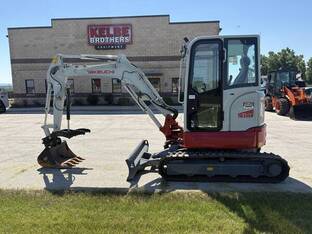 2025 Takeuchi TB335R