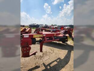 New Holland H7230