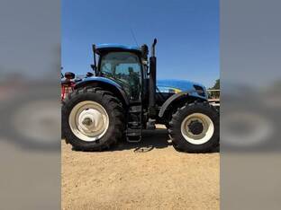 2008 New Holland T7060