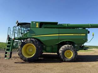 2019 John Deere S780