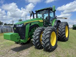 2025 John Deere 8R 340